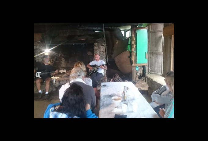 Photo Chez Valmyr - Entre deux