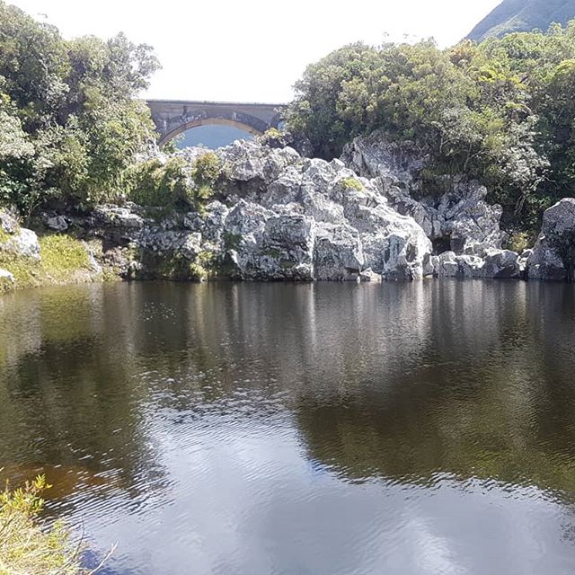 Bassin Cadet: Pique-nique autour d’un bassin à La Réunion – Ravine Sèche