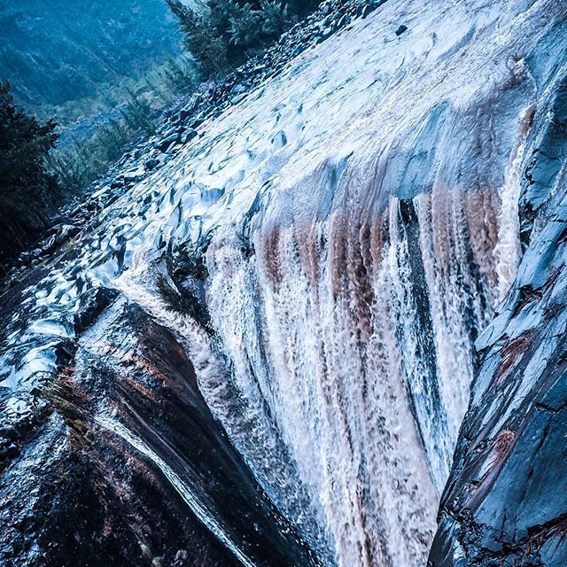 Photo Trois roches: Une randonnée sportive à Mafate – Rivière des Galets