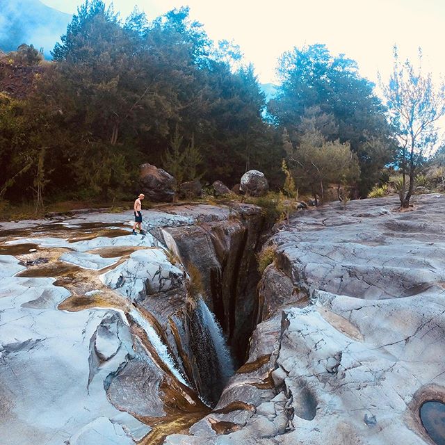 Photo Trois roches: Une randonnée sportive à Mafate – Rivière des Galets