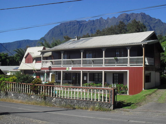 Photo Tourte Dorée (La)